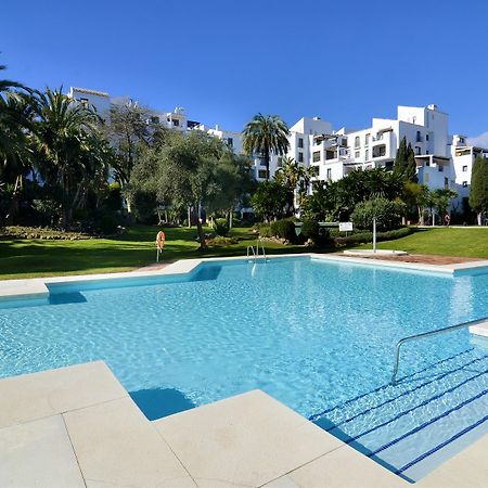 Club Jardines Del Puerto Apartment Marbella Exterior foto