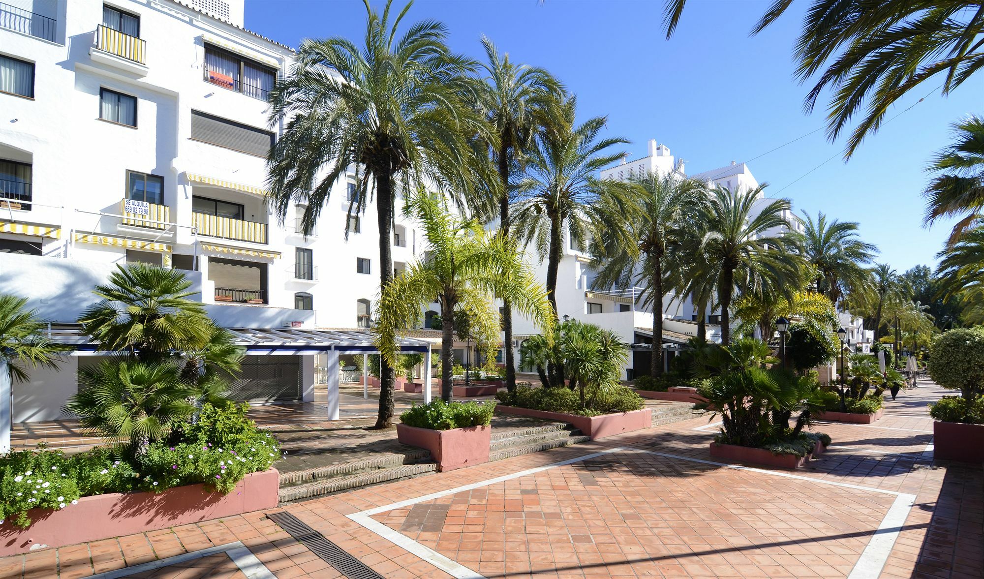 Club Jardines Del Puerto Apartment Marbella Exterior foto